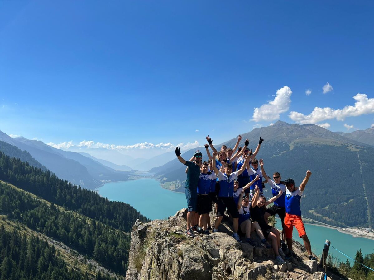 Gruppenfoto beim Alpencross 2022
