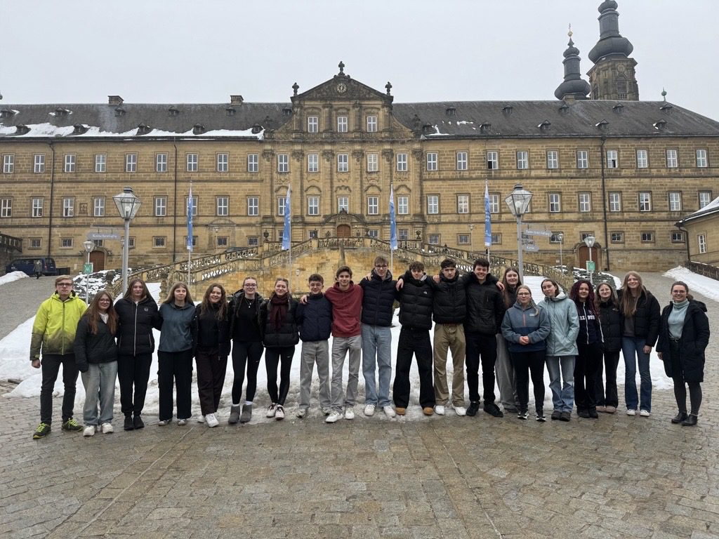 Sicher auftreten vor Kamera und Publikum: Rhetorikseminar im Kloster Banz